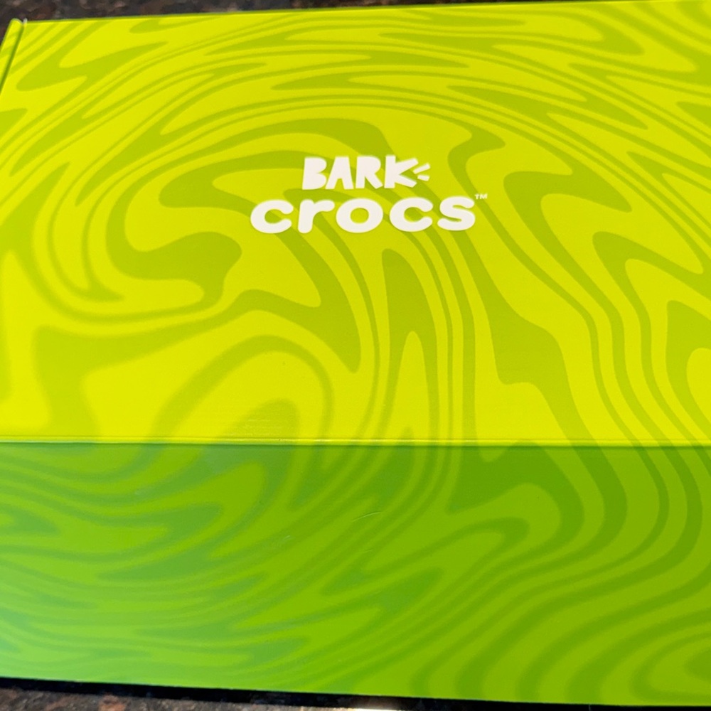 BARK Crocs for dogs.  Four brand new Crocs, Size SMALL, for your fur baby. - Picture 3 of 6